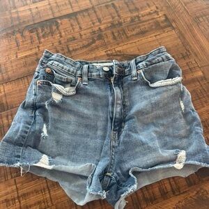 Levi’s shorts